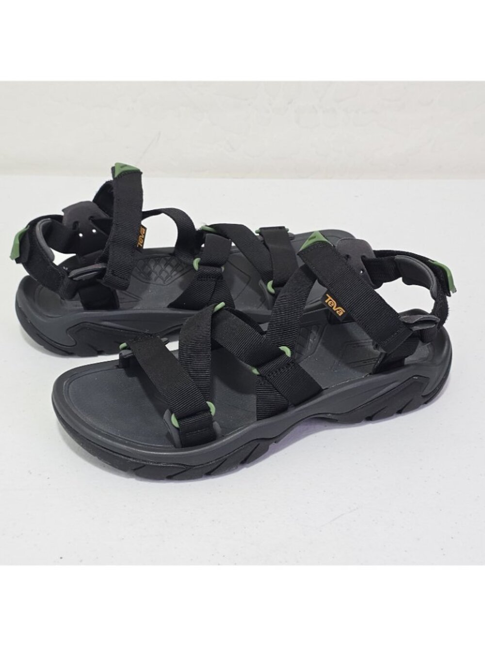 Teva Men’s Terra Fi 5 Sport Camping / Outdoor Sandal Men's Size 9